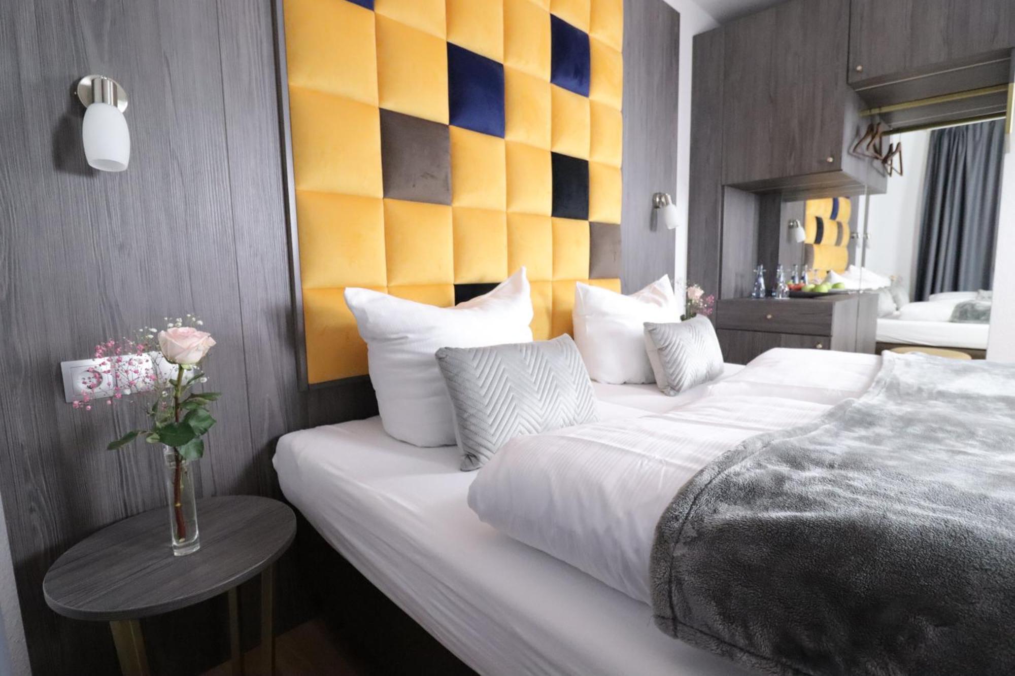 Hotel Kurparkblick บัดแบร์กซาบาร์น ภายนอก รูปภาพ