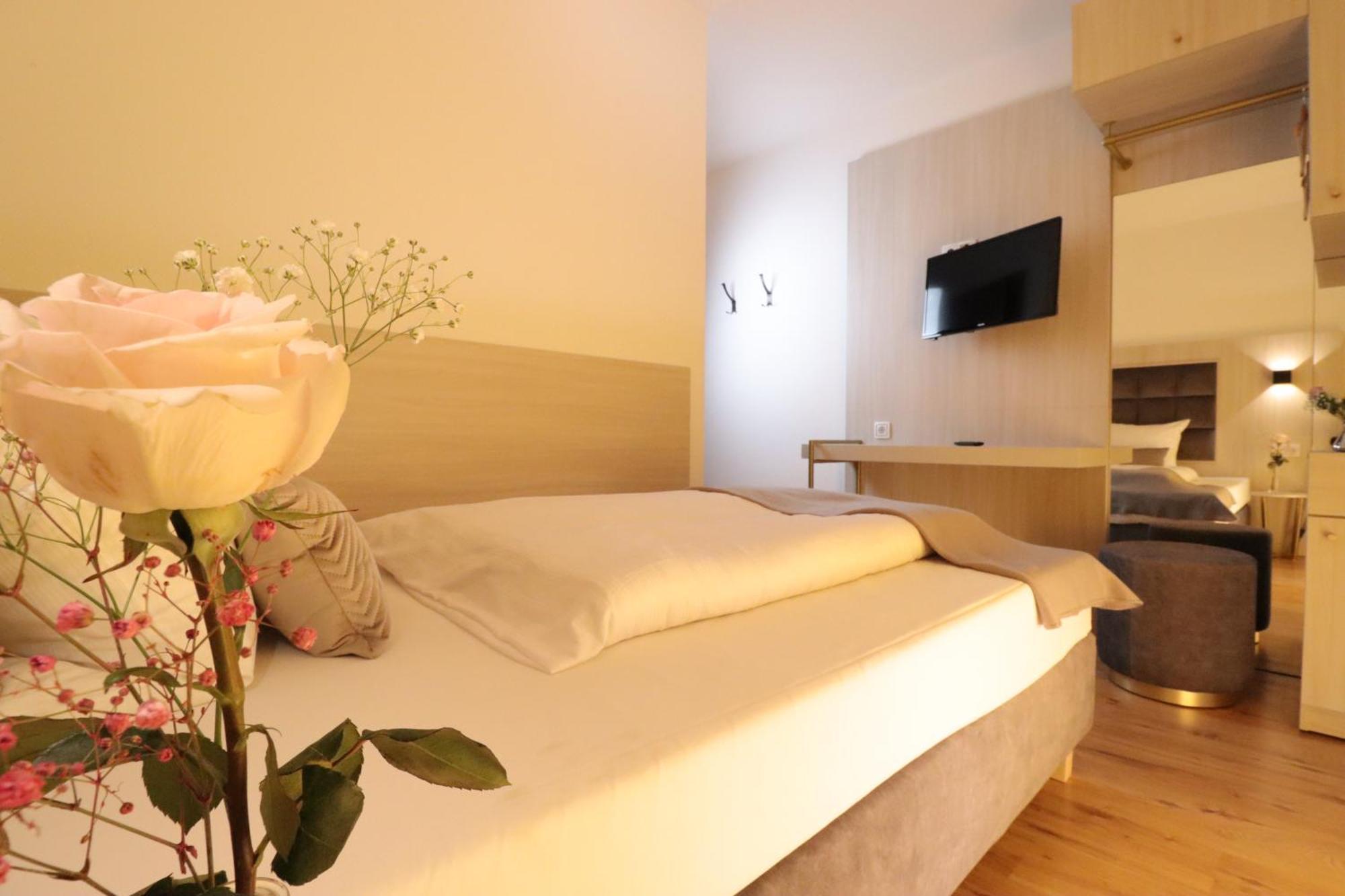 Hotel Kurparkblick บัดแบร์กซาบาร์น ภายนอก รูปภาพ
