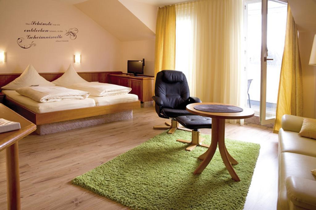 Hotel Kurparkblick บัดแบร์กซาบาร์น ห้อง รูปภาพ