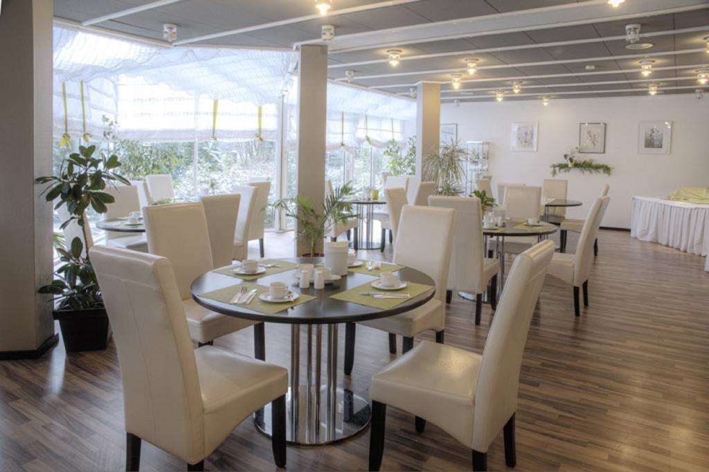 Hotel Kurparkblick บัดแบร์กซาบาร์น ร้านอาหาร รูปภาพ